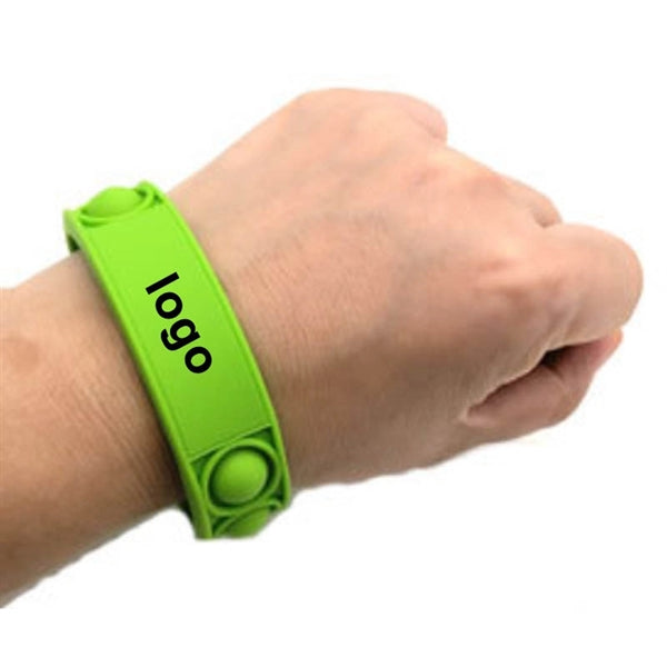 Pop Wristlet