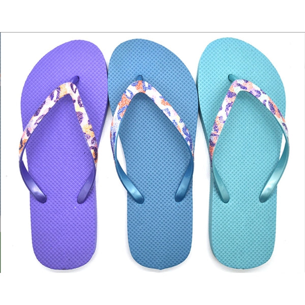 Women's beach slippers