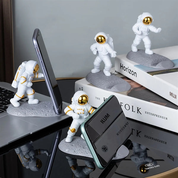 Astronaut Holder