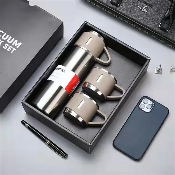 Vacuum Flask With 3 Cups Gift Set