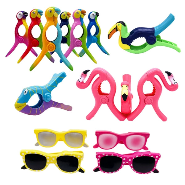 Plastic towel clip