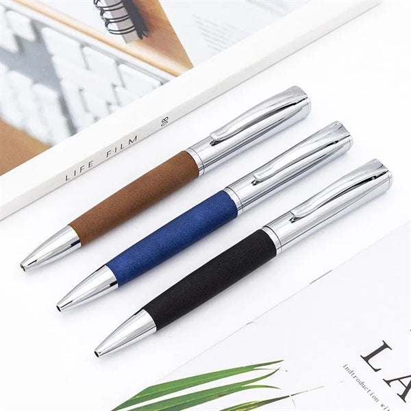Retractable Twist Action Metal Ballpoint Pen With Clip