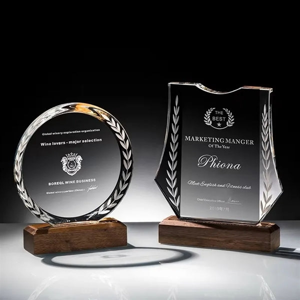 Round Shaped Crystal Trophy