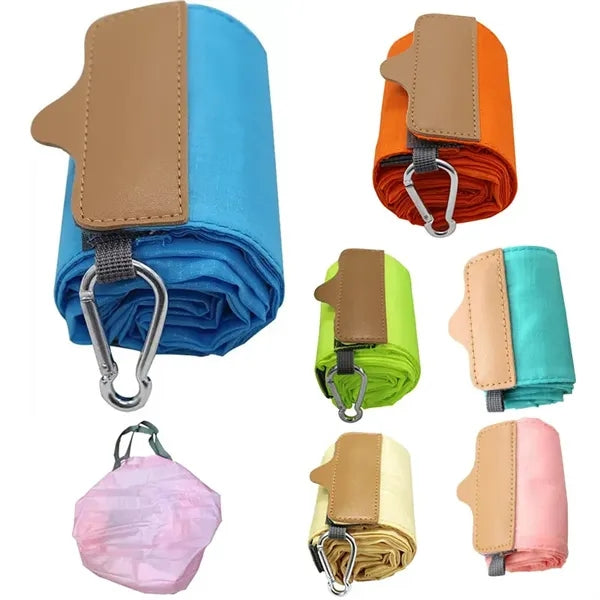 Foldable Grocery Bag With Carabiner