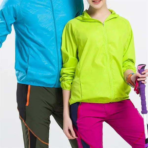 Lightweight Sun-Protective Clothing for Summer Outdoors