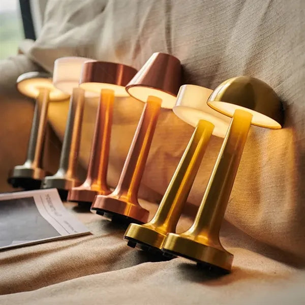 Metal table lamp