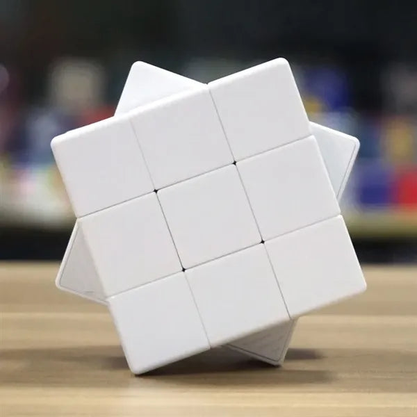 2.7 " x 2.7 " x 2.7'' Fun Cube