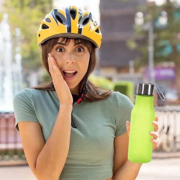 20 Oz Plastic Outdoor Sport Water Bottle W/ Carry Handle