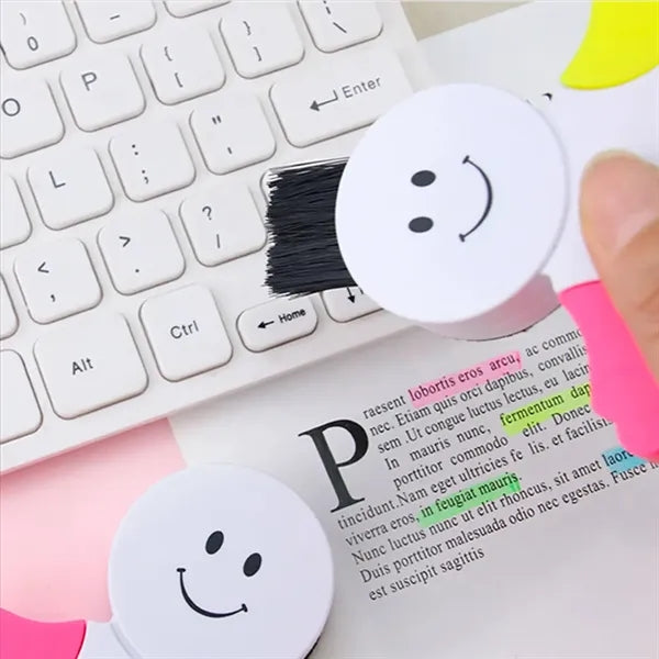 Figure-shaped Highlighter with Brush & Screen Cleaner