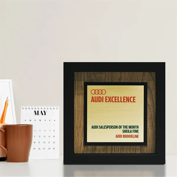 Newbury 6" x 6" Square Award with Gold Plate