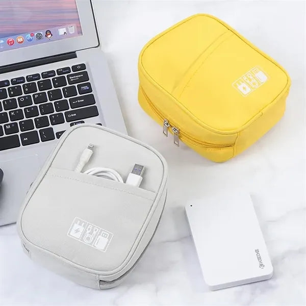 Compact and Spacious Organizer Bag