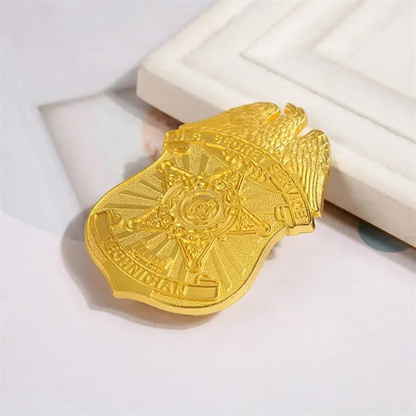 Gold Plated Custom Zinc Alloy Shield Badge