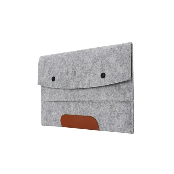 Clamshell Felt Laptop Sleeve