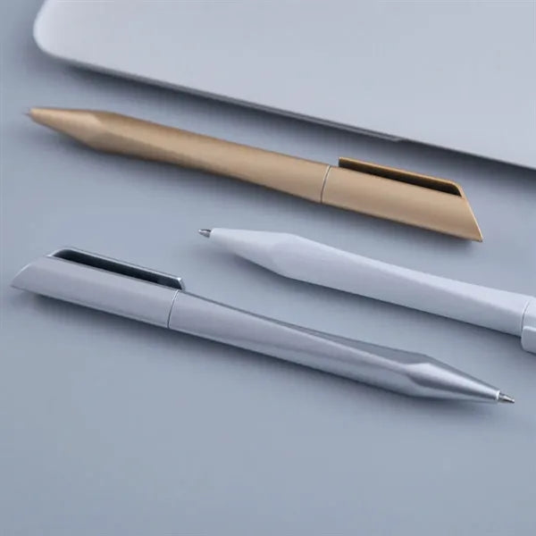 Triangular Pen