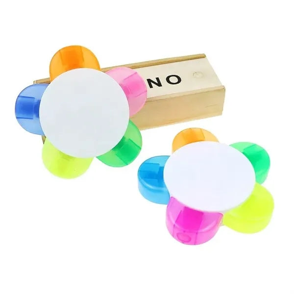 Flower-Shaped Highlighting Marker