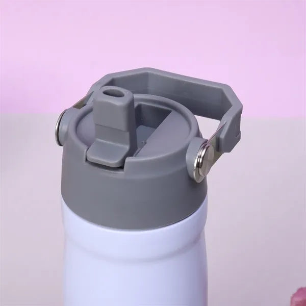22oz Vacuum Insulated Water Bottle with Handle