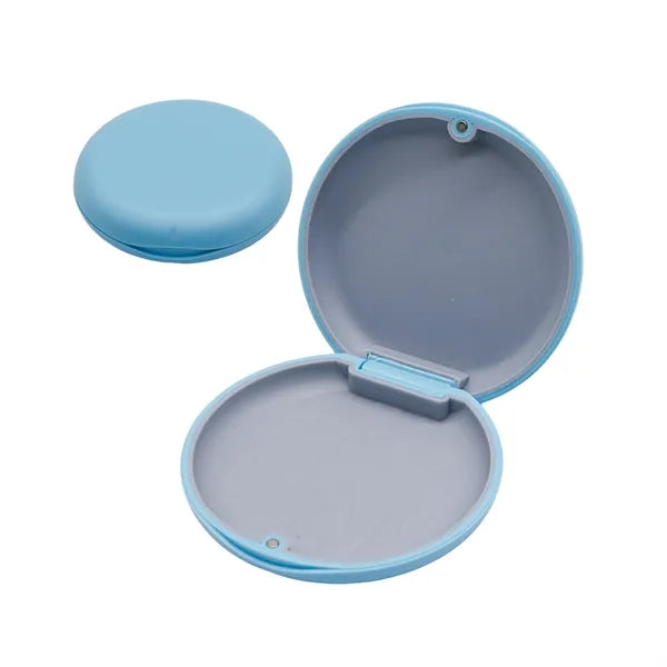 Orthodontic Retainer and Mouth Guard Case