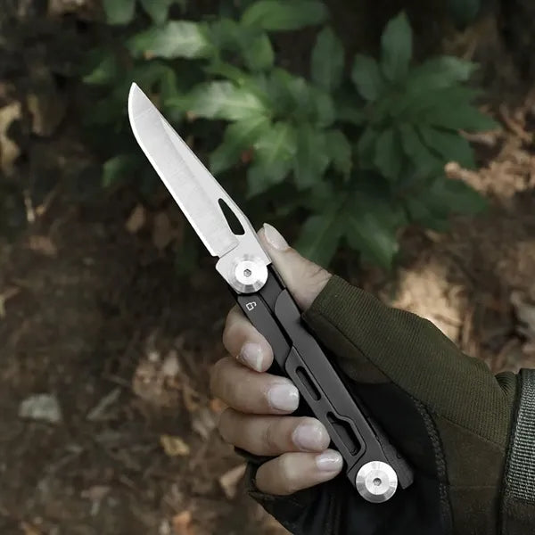 Multifunctional Mini Knife for Outdoor Survival