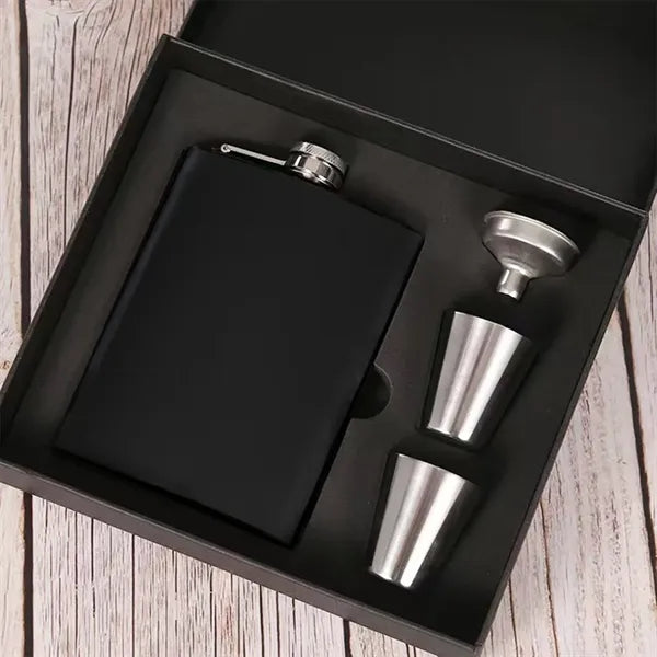 7Oz Stainless Steel Hip Flask Set