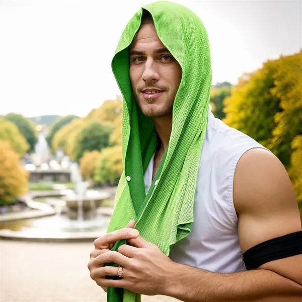 Quick-drying integrated sunshade towel customization