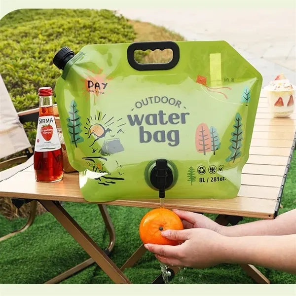 Large-capacity folding water bag