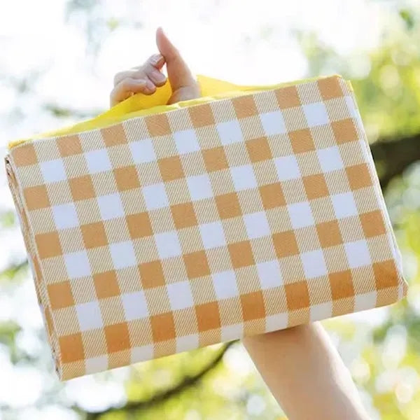 78.74"x78.74" Extra Large Non-Woven Bright Color Picnic Mat