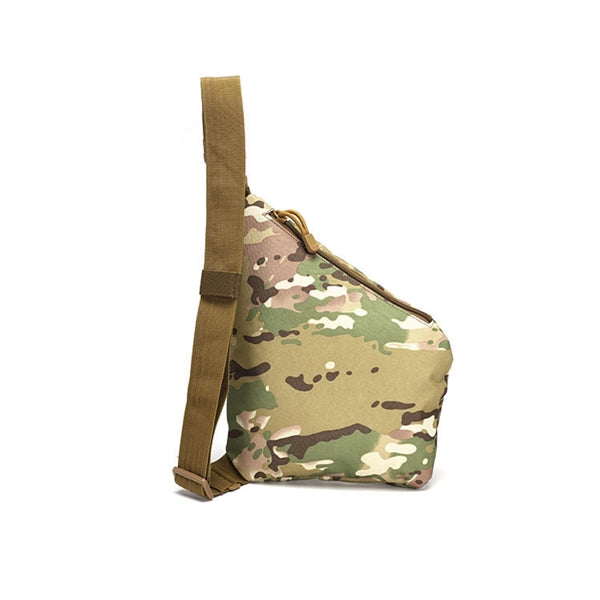 Outdoor tactical chest bag communicates left and right
