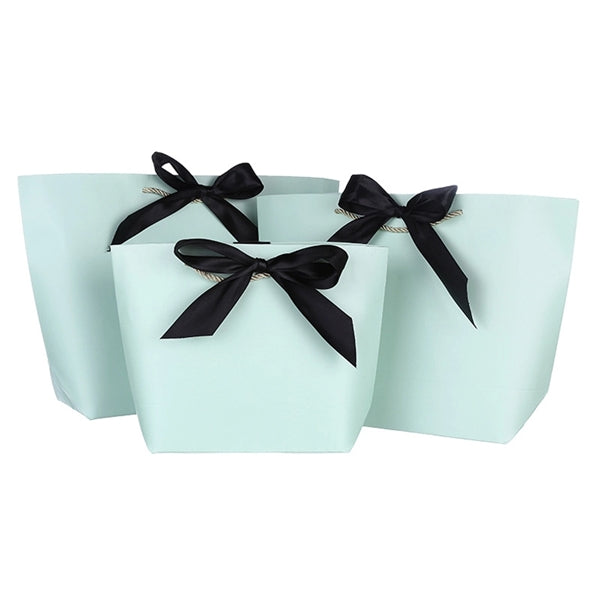 Ribbon gift box