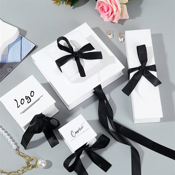 Ribbon gift box