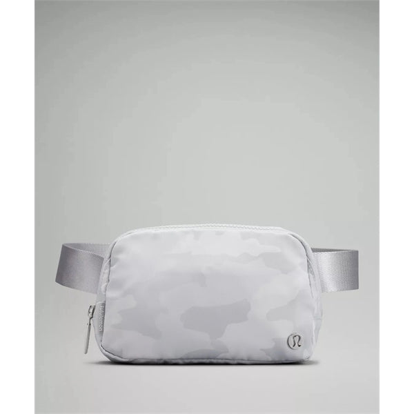 Everywhere Belt Bag