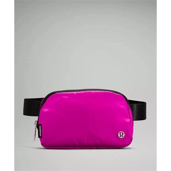 Everywhere Belt Bag