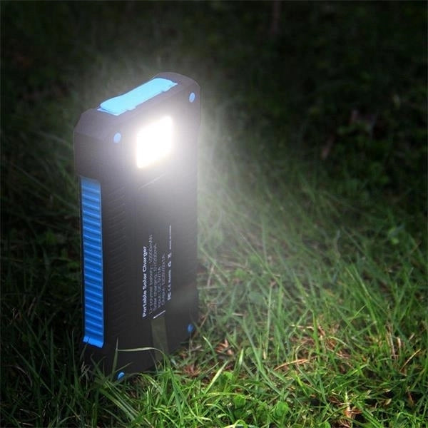 10000 mAh Solar Energy Power Bank
