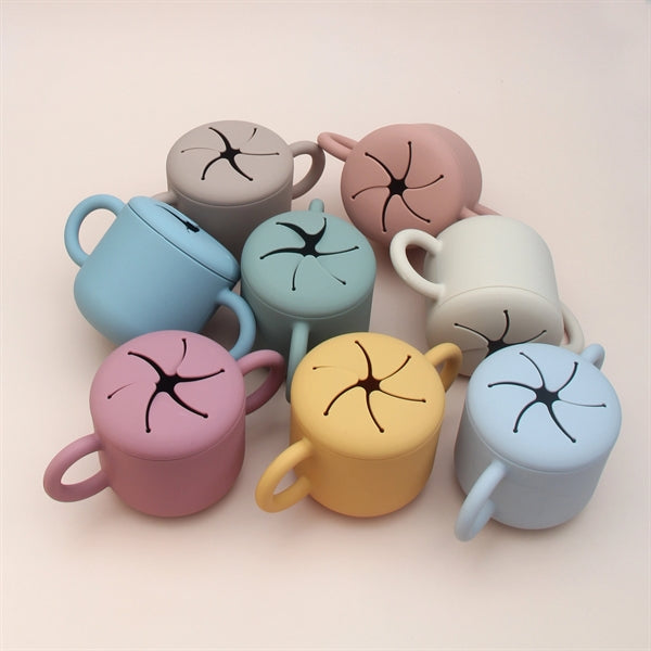 Baby snack cup