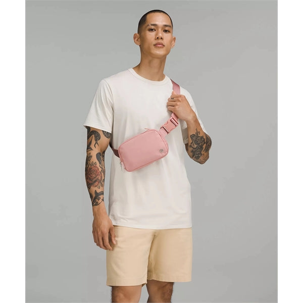 Everywhere Belt Bag