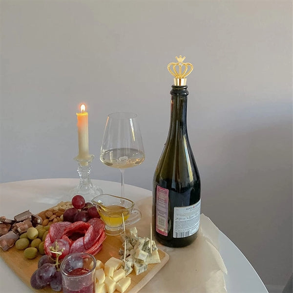 Crown Molding Wine Stopper