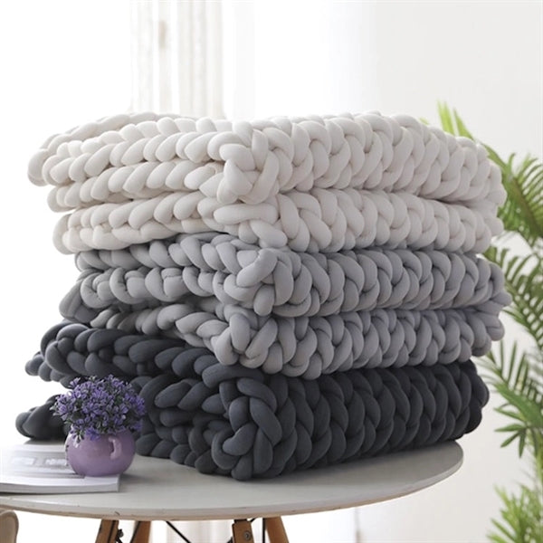 Thick Thread Blanket