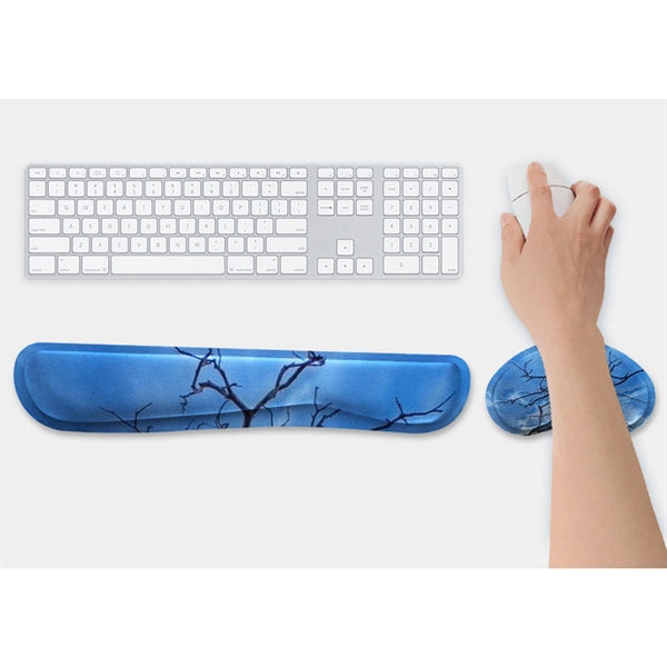 Mouse Pad With Wrist Support