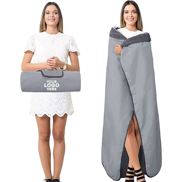 Waterproof Outdoor Blanket With Sherpa Lining