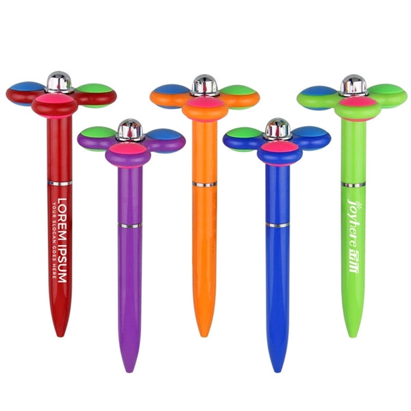 Ball pen with spinner