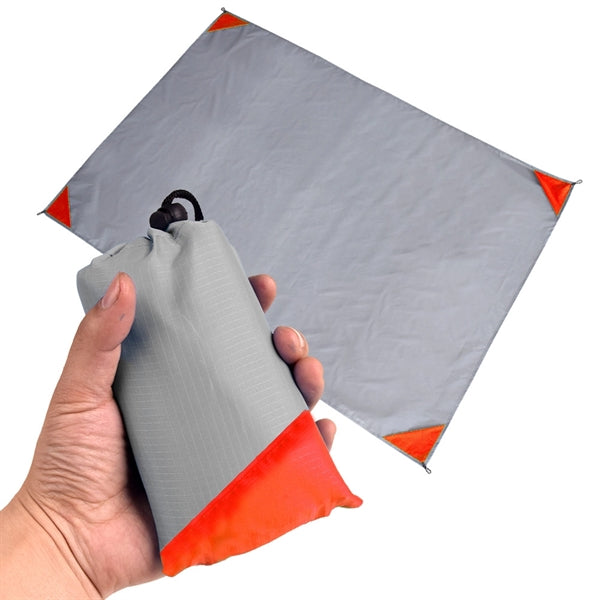 Portable Picnic Mats Foldable Beach Blanket W/ Corner Loops