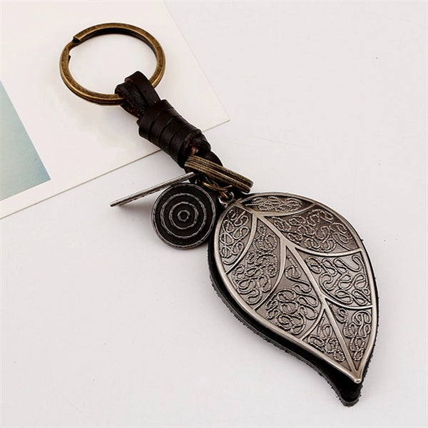 Retro Leaf Keychains Leather Alloy Key Rings Lucky Gift