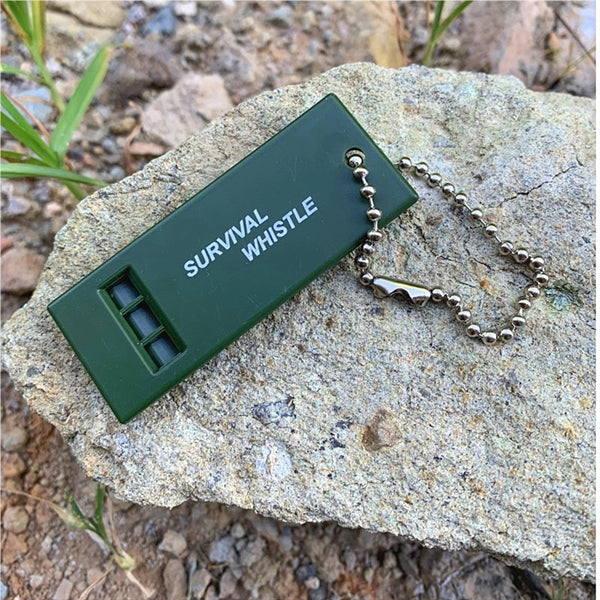 Outdoor Emergency Survival Keychain Whistle