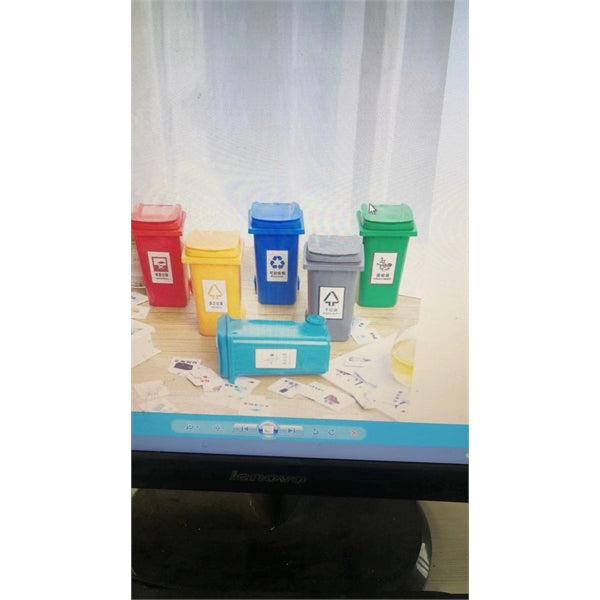 Office Mini Curbside Trash Can with Lid