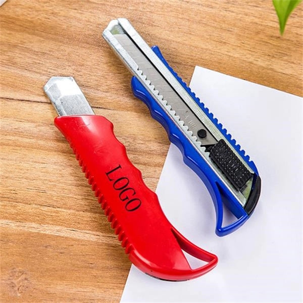 Retractable Knife with Snap Off Blades and Slide Lock