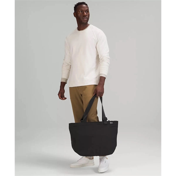 Clean Lines Tote Bag 22L