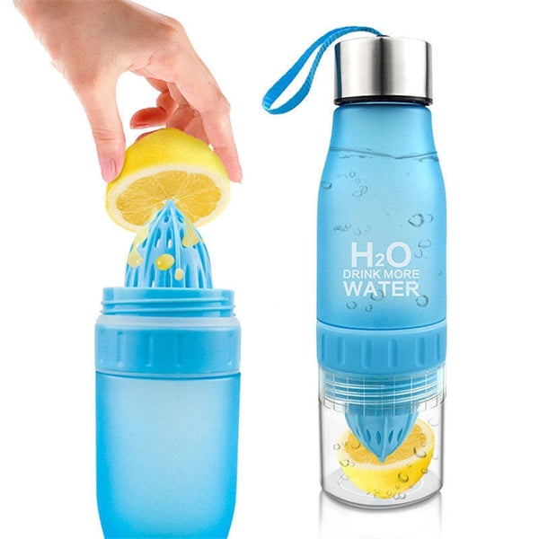 Portable 22 Oz Lemon Fruit Infuser Squeezer Cup Water Bottle