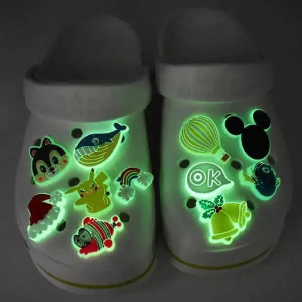 Glow Shoe Charms (3D)