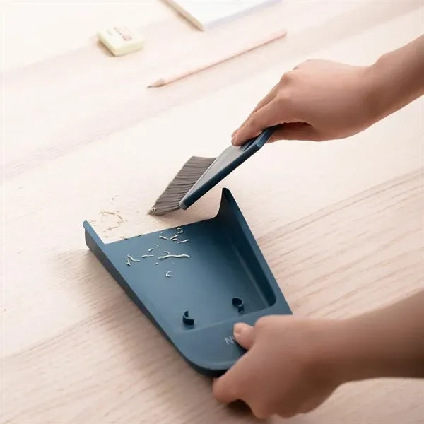 Mini Desk Keyboard Broom And Dustpan Set With Wiper Squeegee