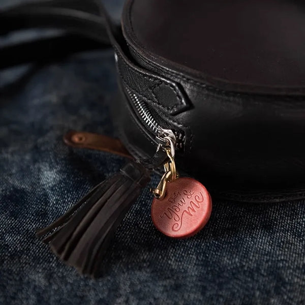 Round Leather Pendant Keychain Solid Brass Horseshoe Clasp