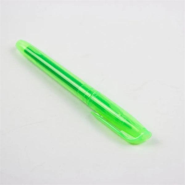 Slanted Tip Highlighter